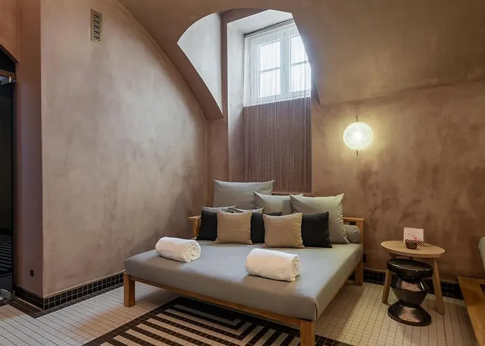 Botaniq Castle Of - Small Luxury Of The World Hotel 5*