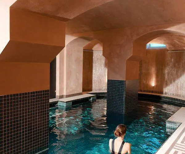 Botaniq Castle Of - Small Luxury Of The World Hotel 5*