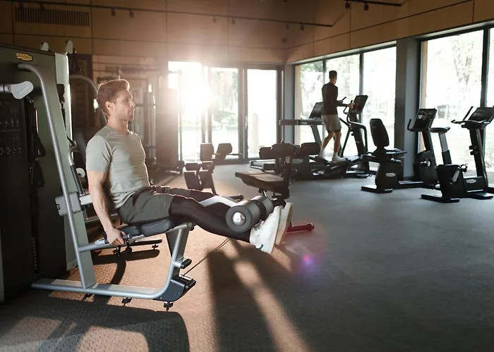 Botaniq Castle Of - Small Luxury Of The World Tura