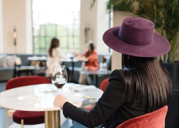 Botaniq Castle Of - Small Luxury Of The World Tura