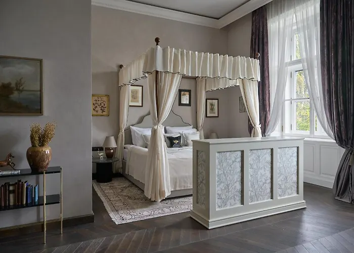 Botaniq Castle Of - Small Luxury Of The World Hotel