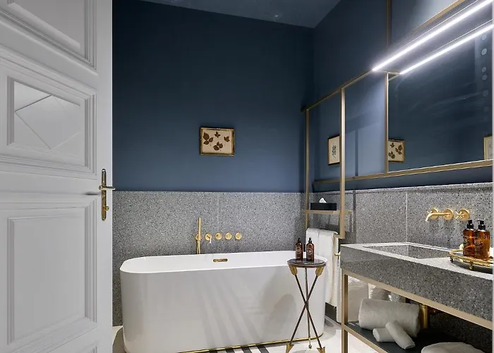 Botaniq Castle Of - Small Luxury Of The World 5* Tura