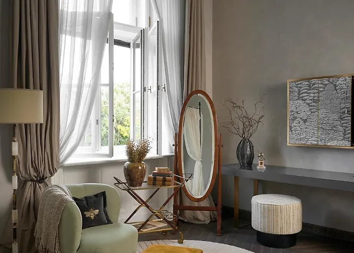 Botaniq Castle Of - Small Luxury Of The World 5* Tura