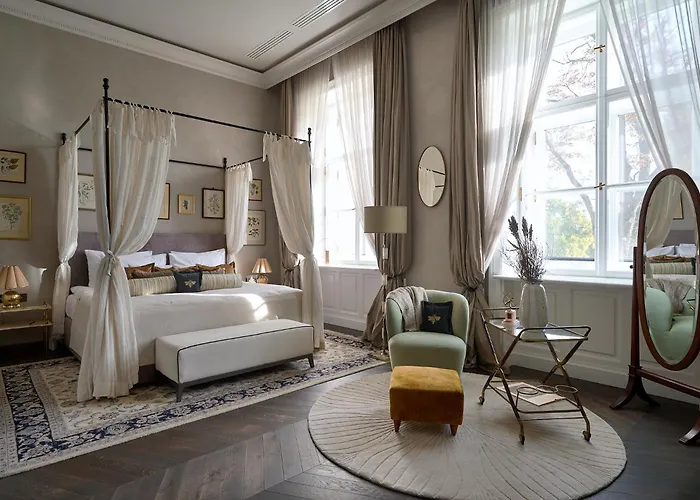 Botaniq Castle Of - Small Luxury Of The World